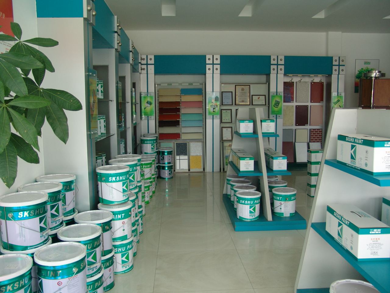 昆明三棵树漆禄劝掌鸠河北路店