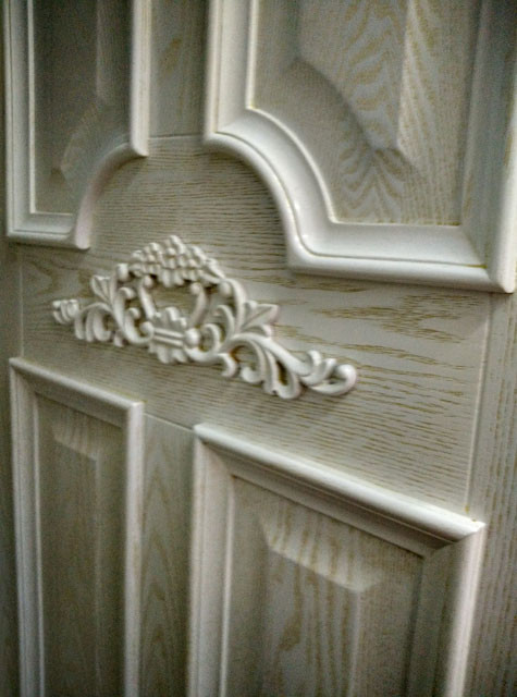 豪华扣线雕花木门 水曲柳开放漆擦金色