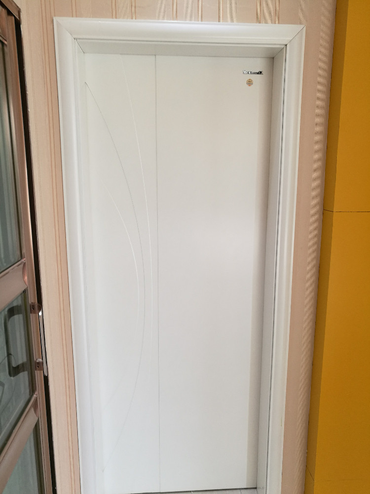 装修买门就买美心家美木门!